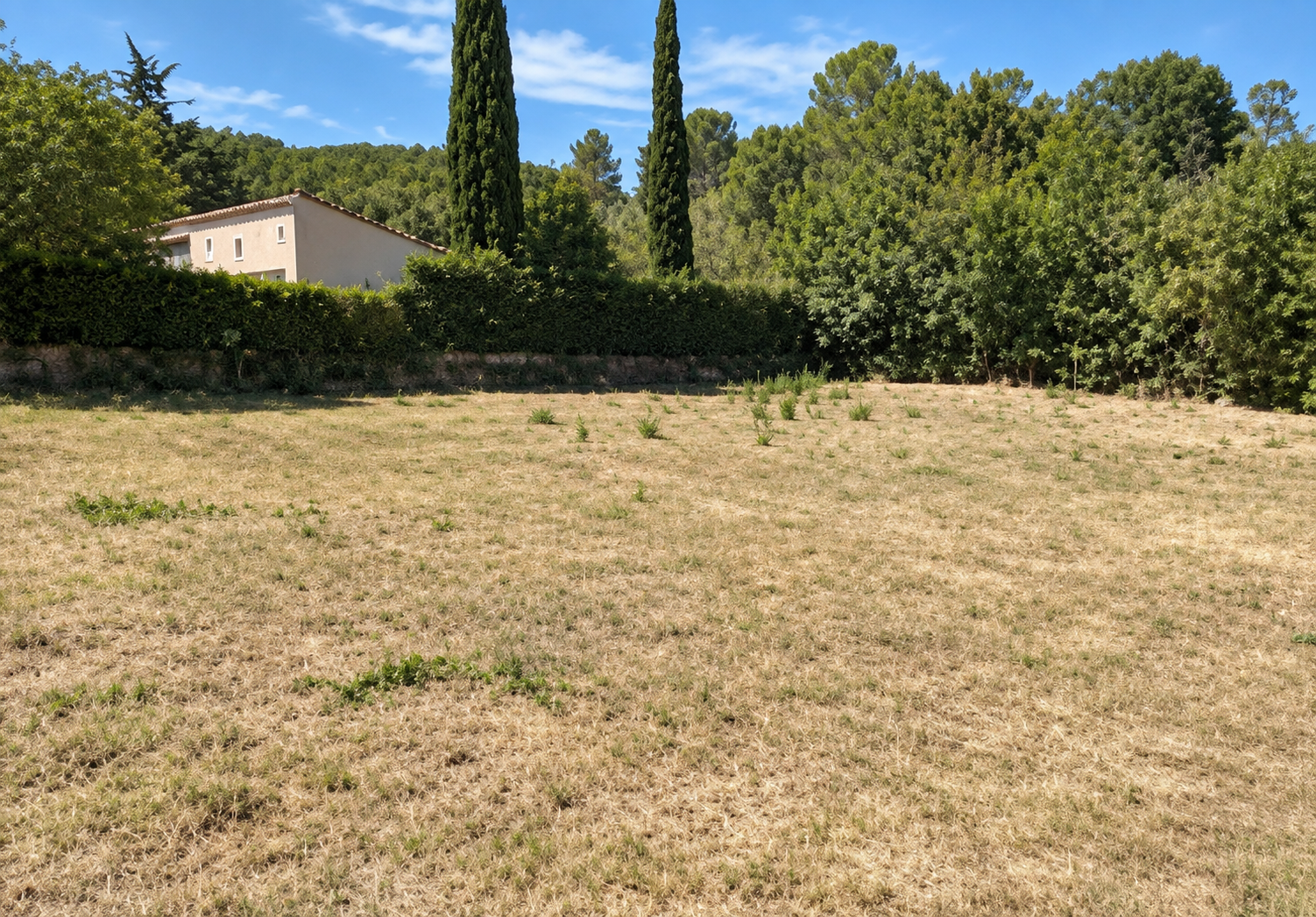 Terrain à vendre à Carces, 1 040 m² – photo 2 sur 2